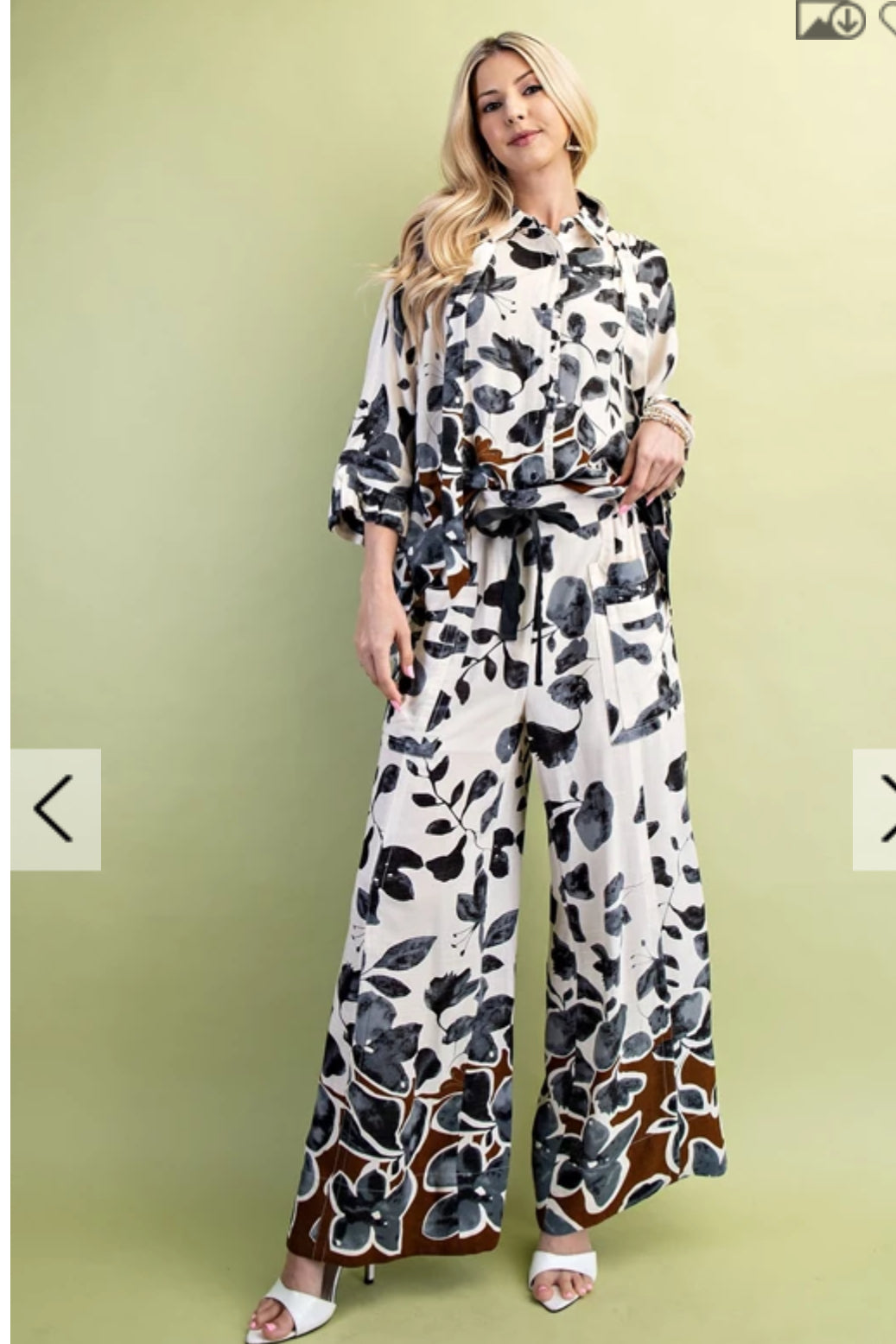 The Leaf Print Wide Leg Pants