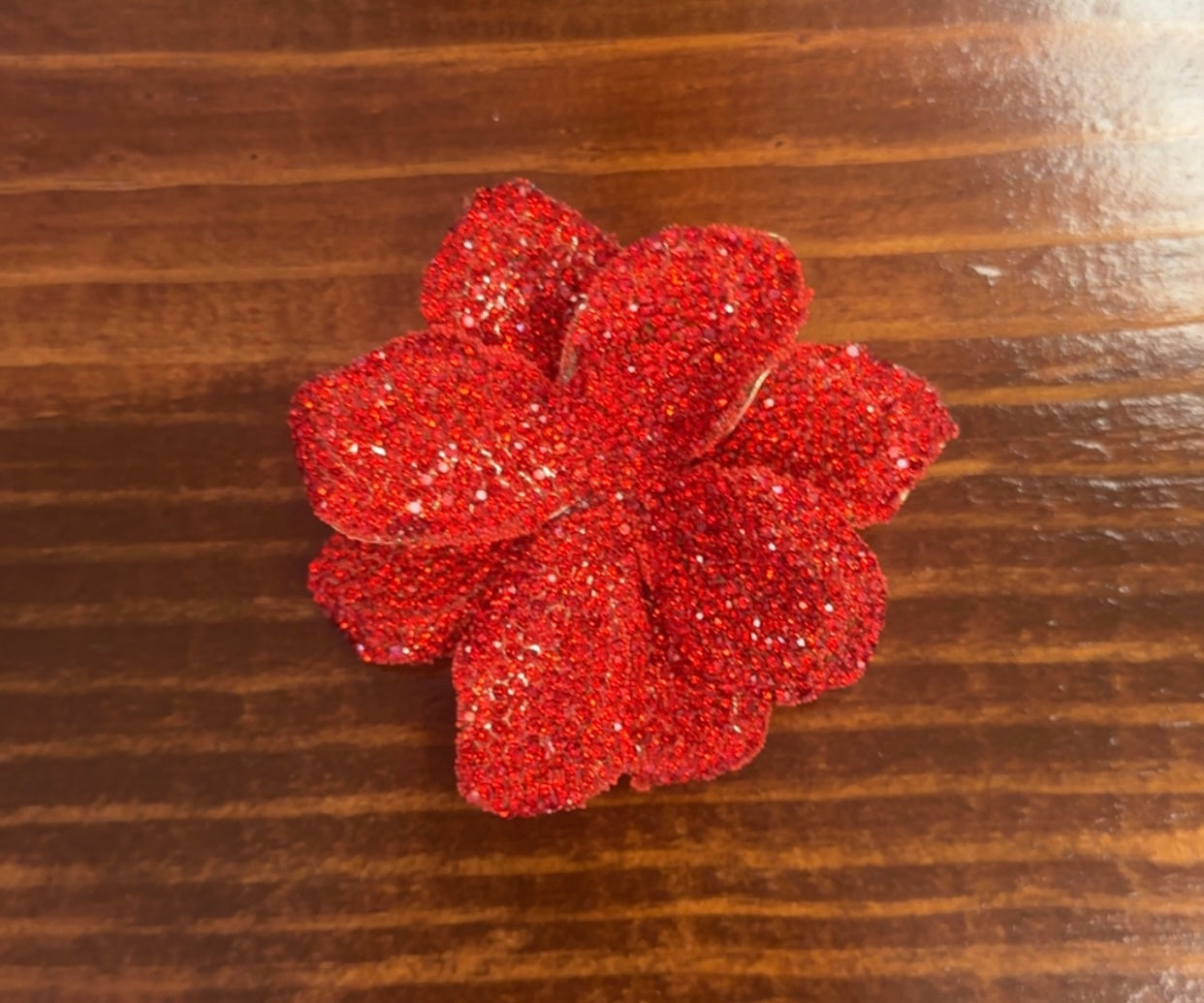 The Glitter Brooch Pin