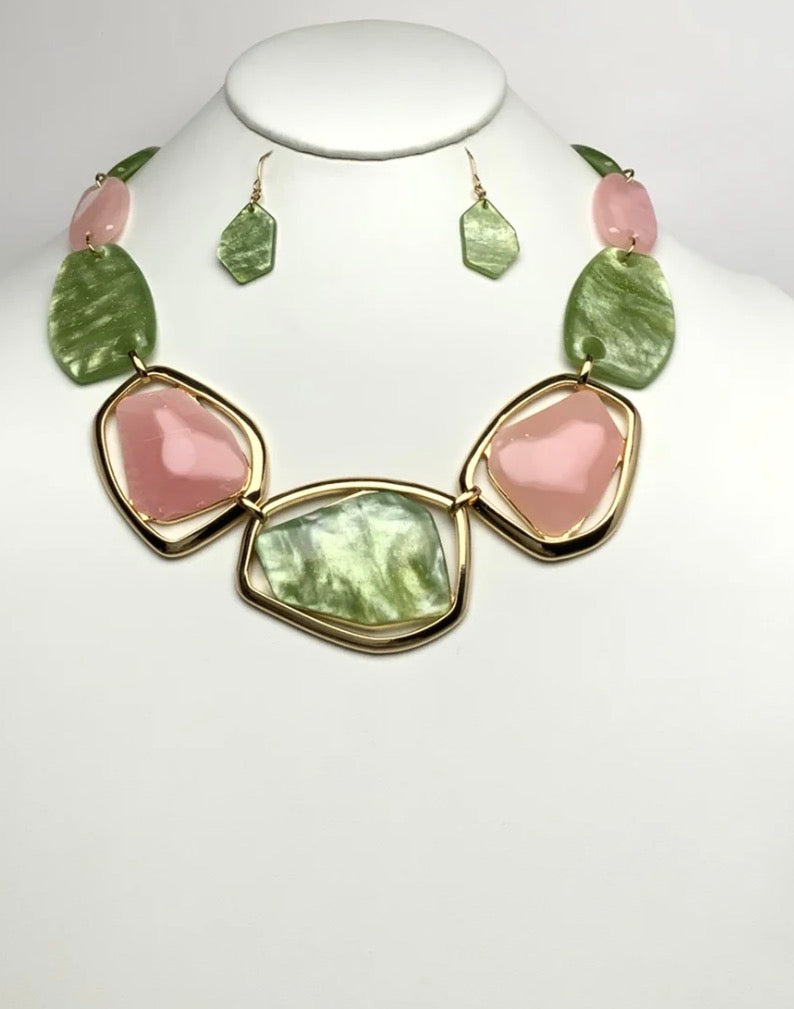 The Geometric Stones Necklace Set-pink & green