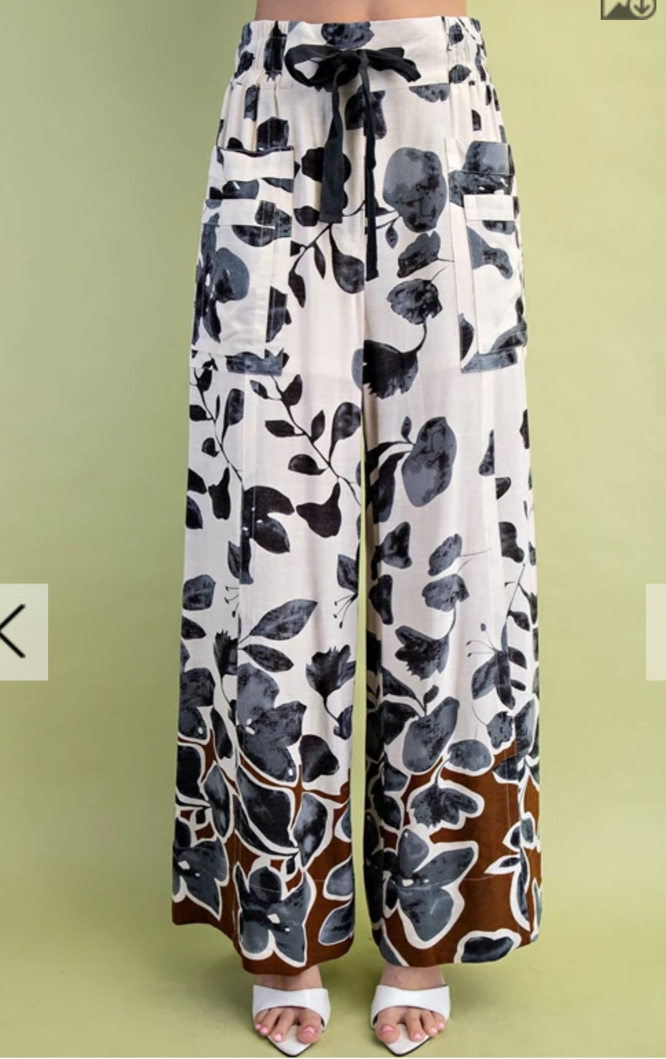The Leaf Print Wide Leg Pants