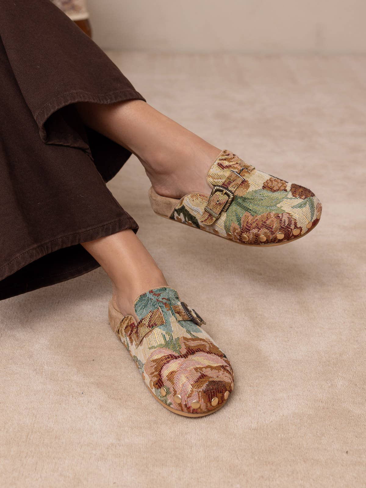 The Toni | Floral Tapestry Studded Buckle Fall Clog: FLORAL TAPESTRY