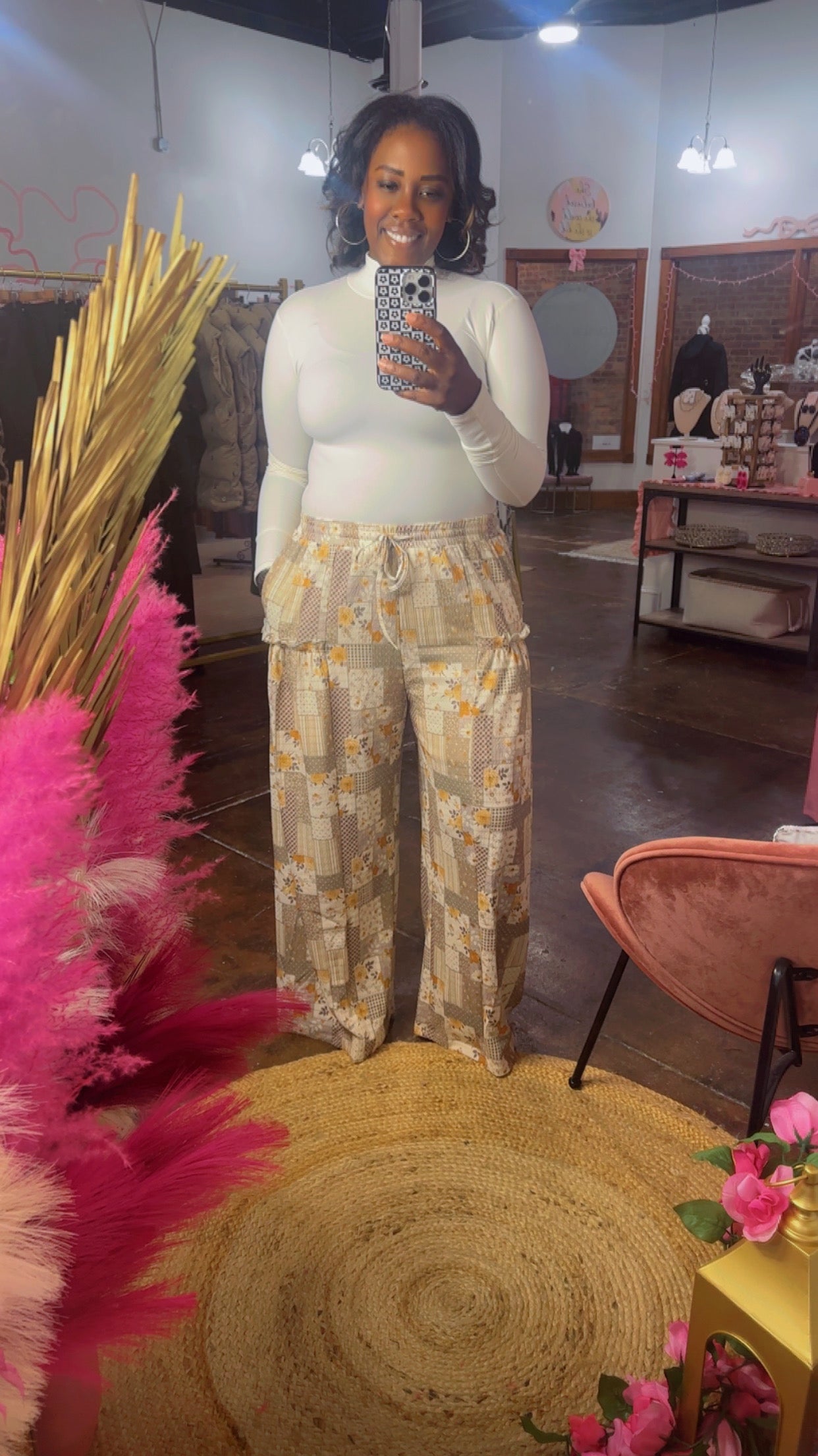 The Autumn Patchwork Textured Pants (Brown)