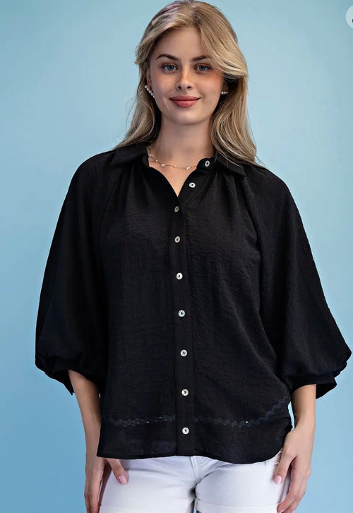 The Bella Balloon Sleeved Blouse