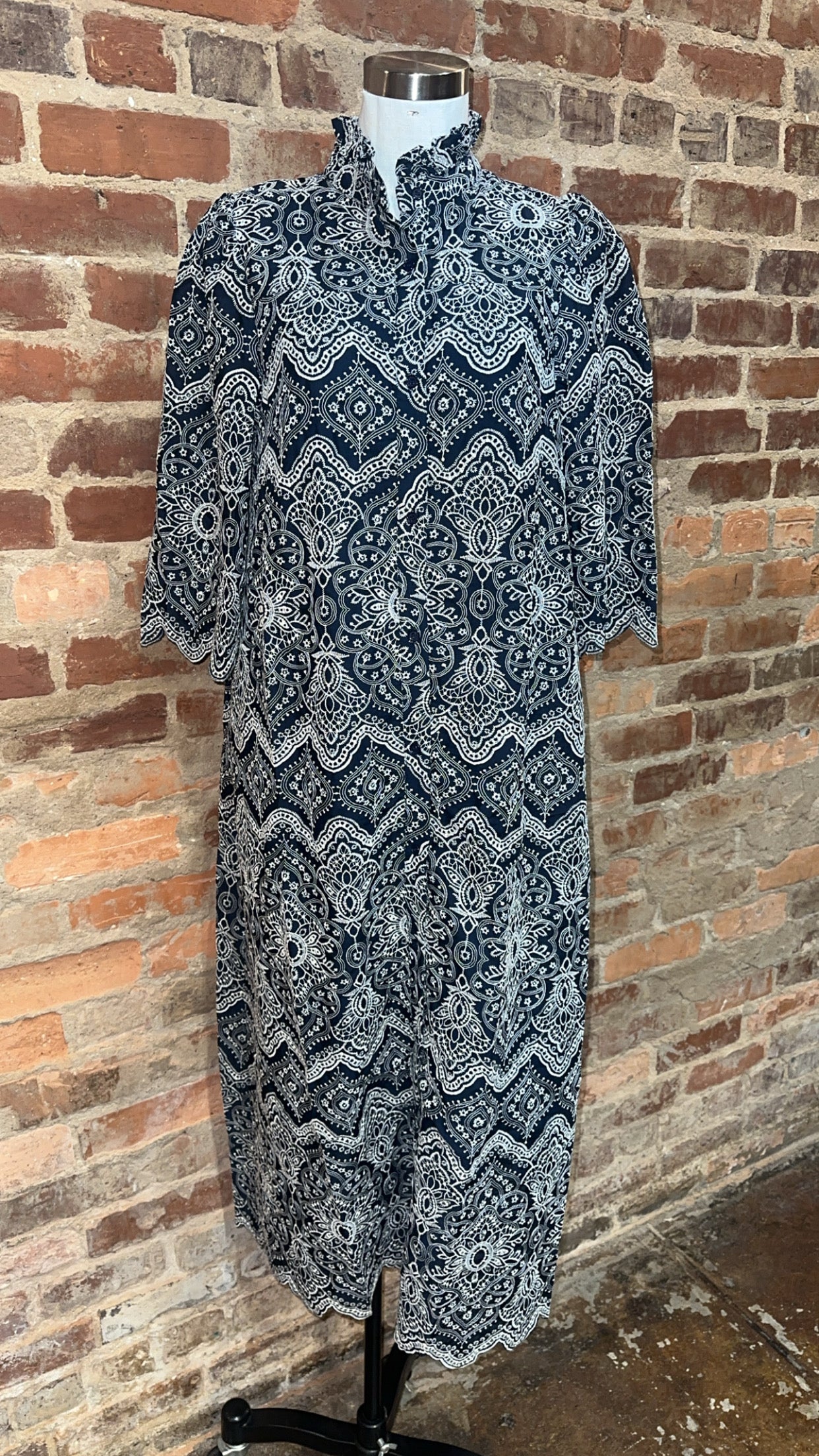 The Embroidered Dress (Navy)