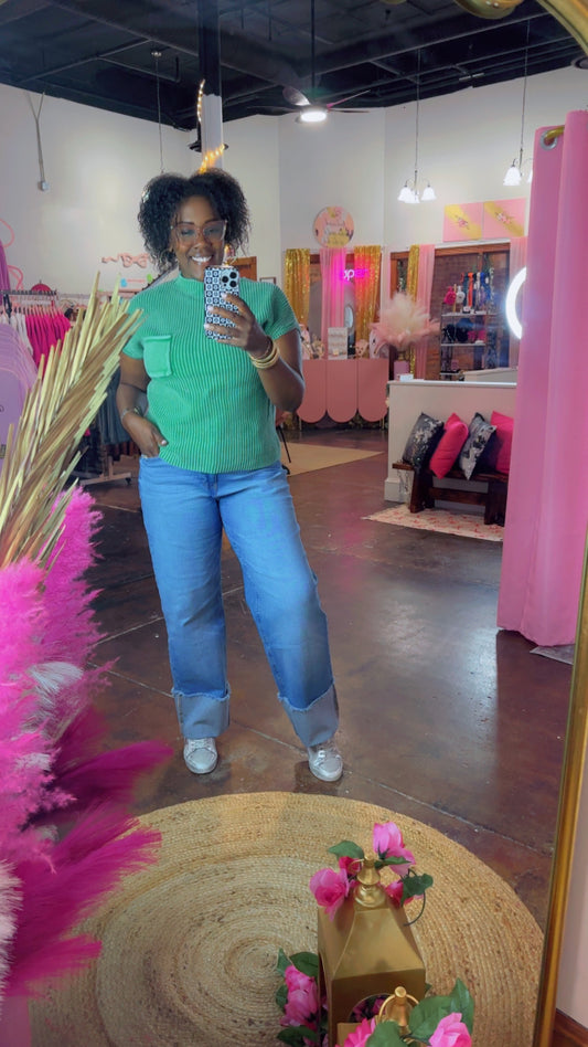 The Lindsey Sweater (Kelly Green)