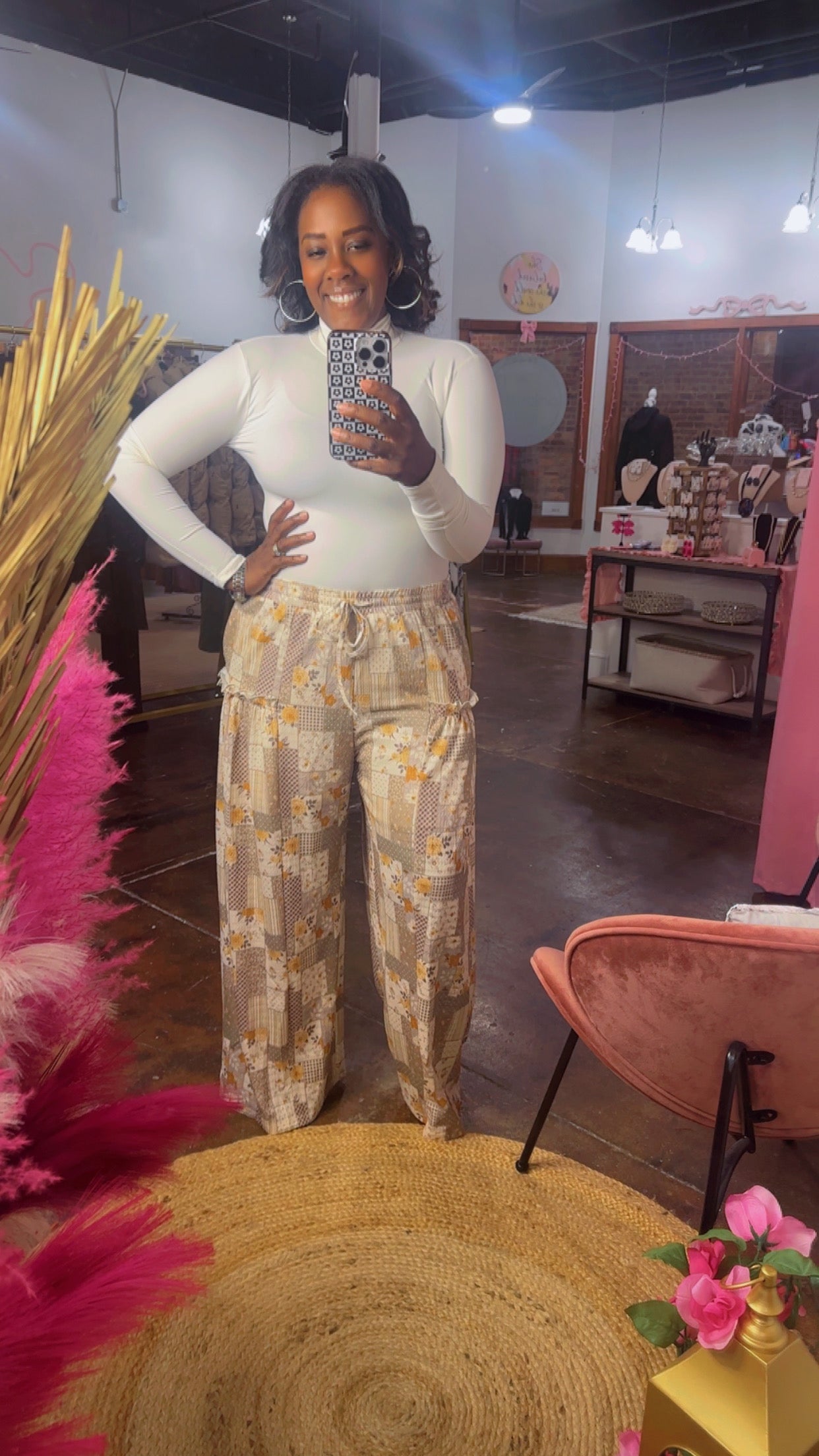 The Autumn Patchwork Textured Pants (Brown)