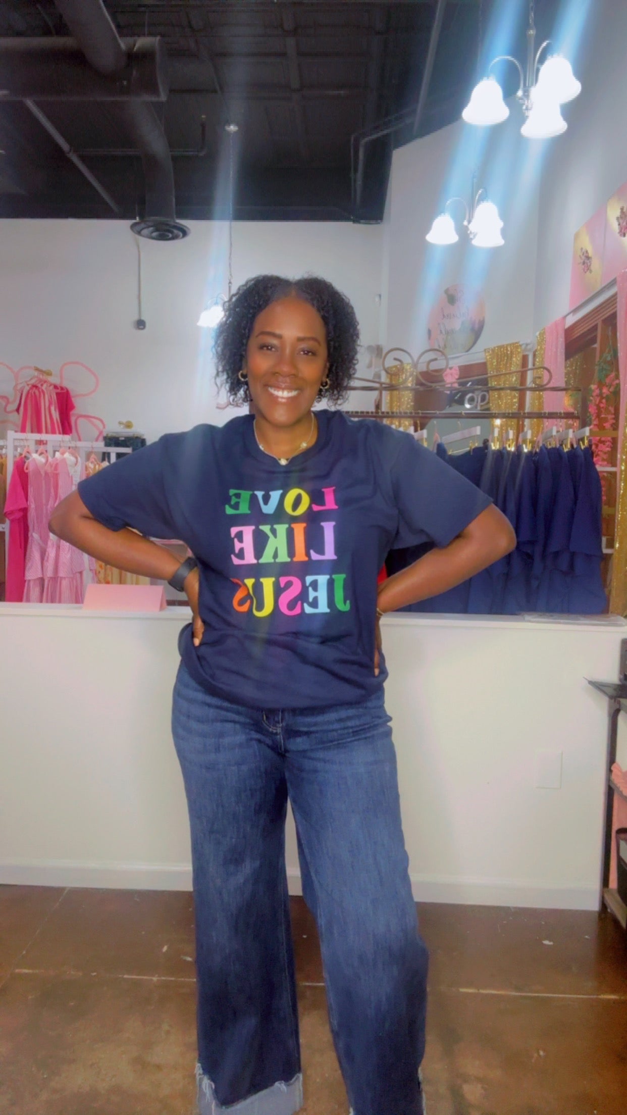 The “Love Like Jesus” tee