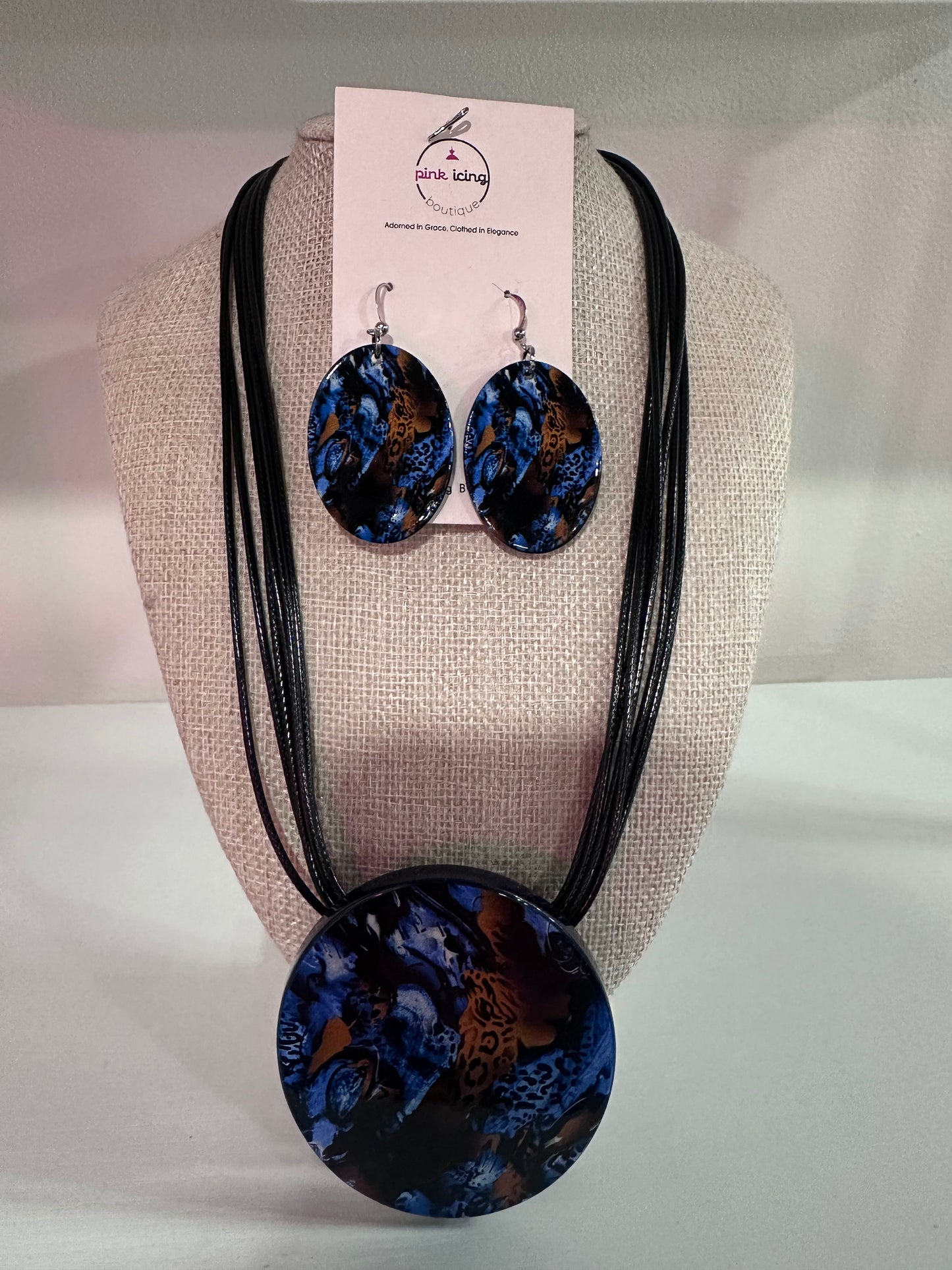 The Marble Necklace Set