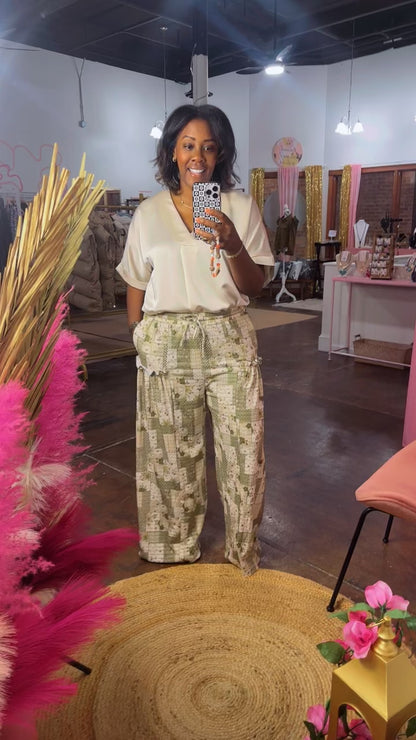 The Autumn Patchwork Textured Pants (Green)